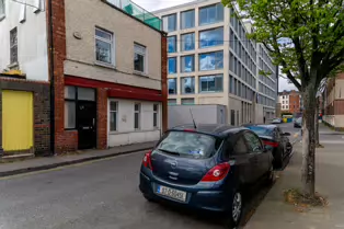 THE TENTERS AND-OR THE BLACKPITTS AREAS OF DUBLIN [I FIND IT DIFFICULT TO DECIDE]-249848-1