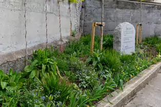 THE TENTERS COMMEMORATIVE STONE [CLARENCE MANGAN ROAD DUBLIN 8]-249715-1