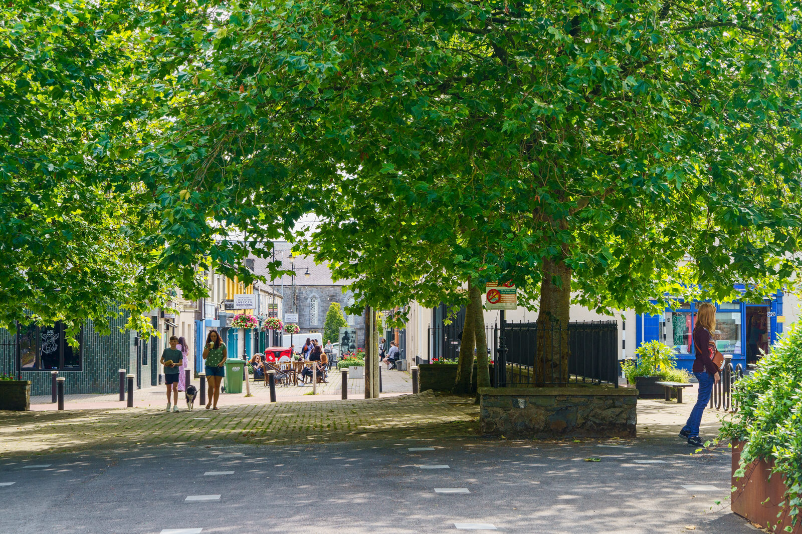 MARKET SQUARE