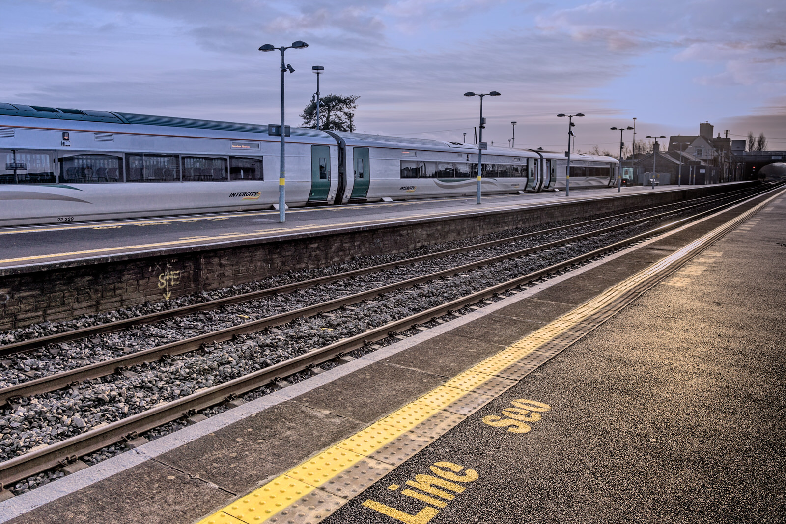 NEWBRIDGE TRAIN STATION