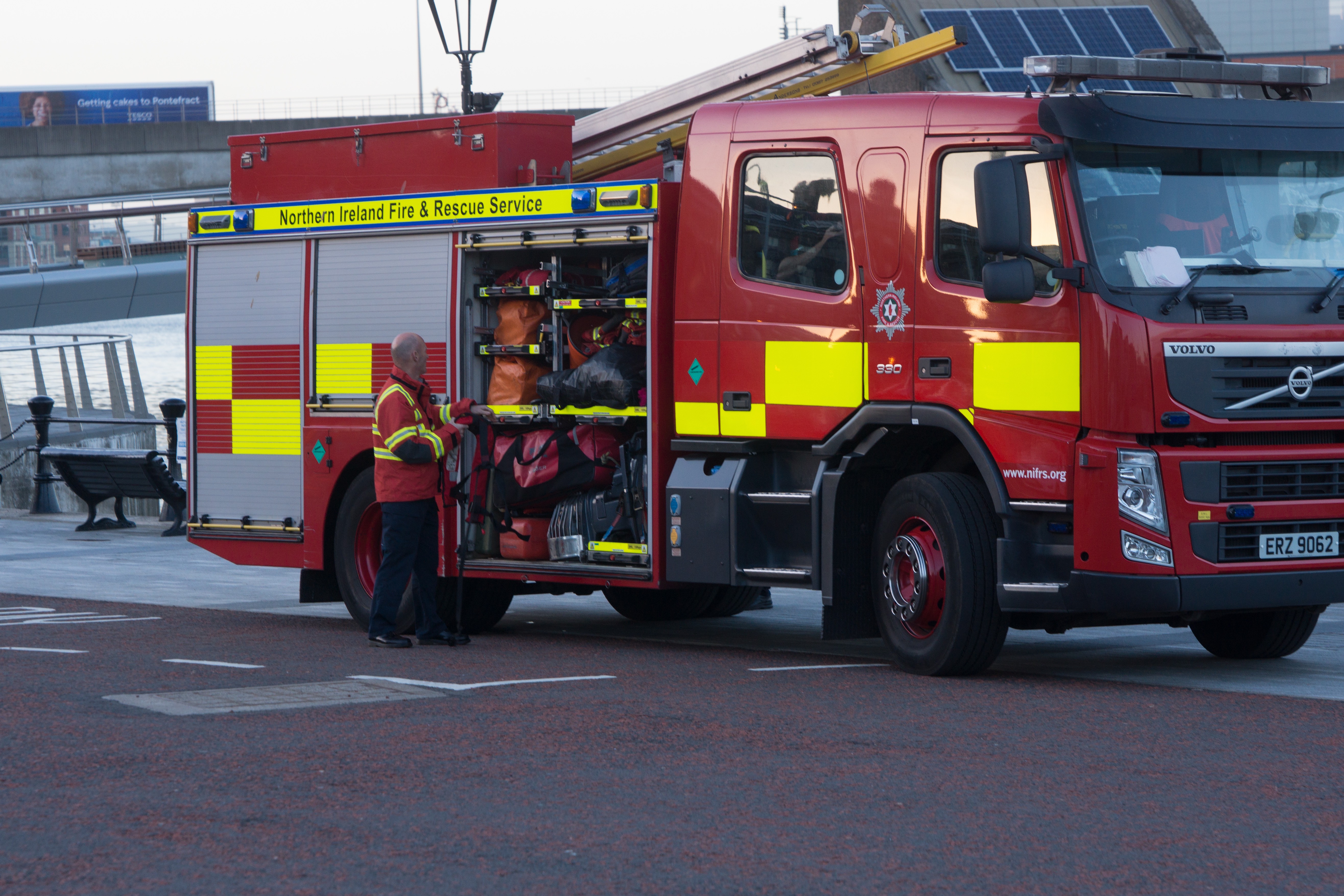 NORTHERN IRELAND FIRE AND RESCUE SERVICE IN BELFAST  004