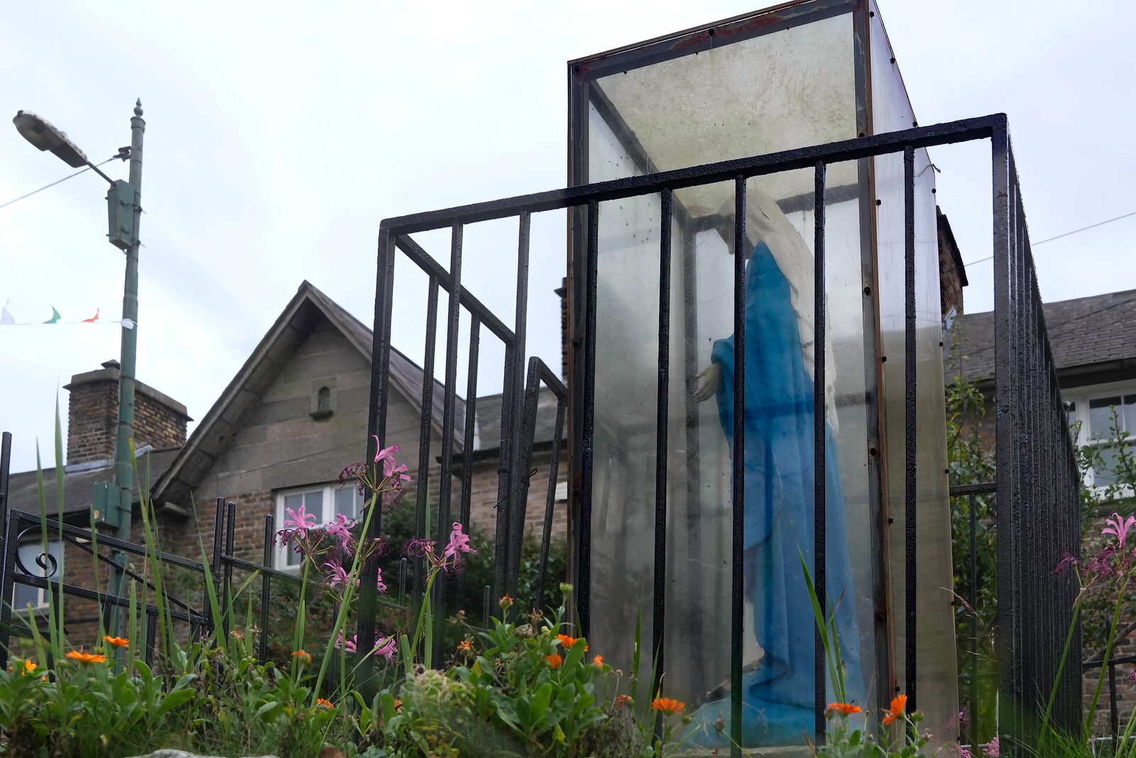 MARIAN STATUE AT CEANNT FORT AT MOUNT BROWNE 001