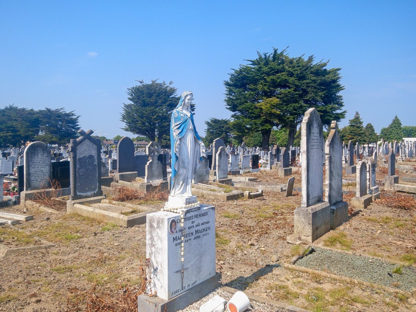 A QUICK OVERVIEW OF AN OLD VICTORIAN CEMETERY [MOUNT JEROME IN HAROLD'S CROSS] 031