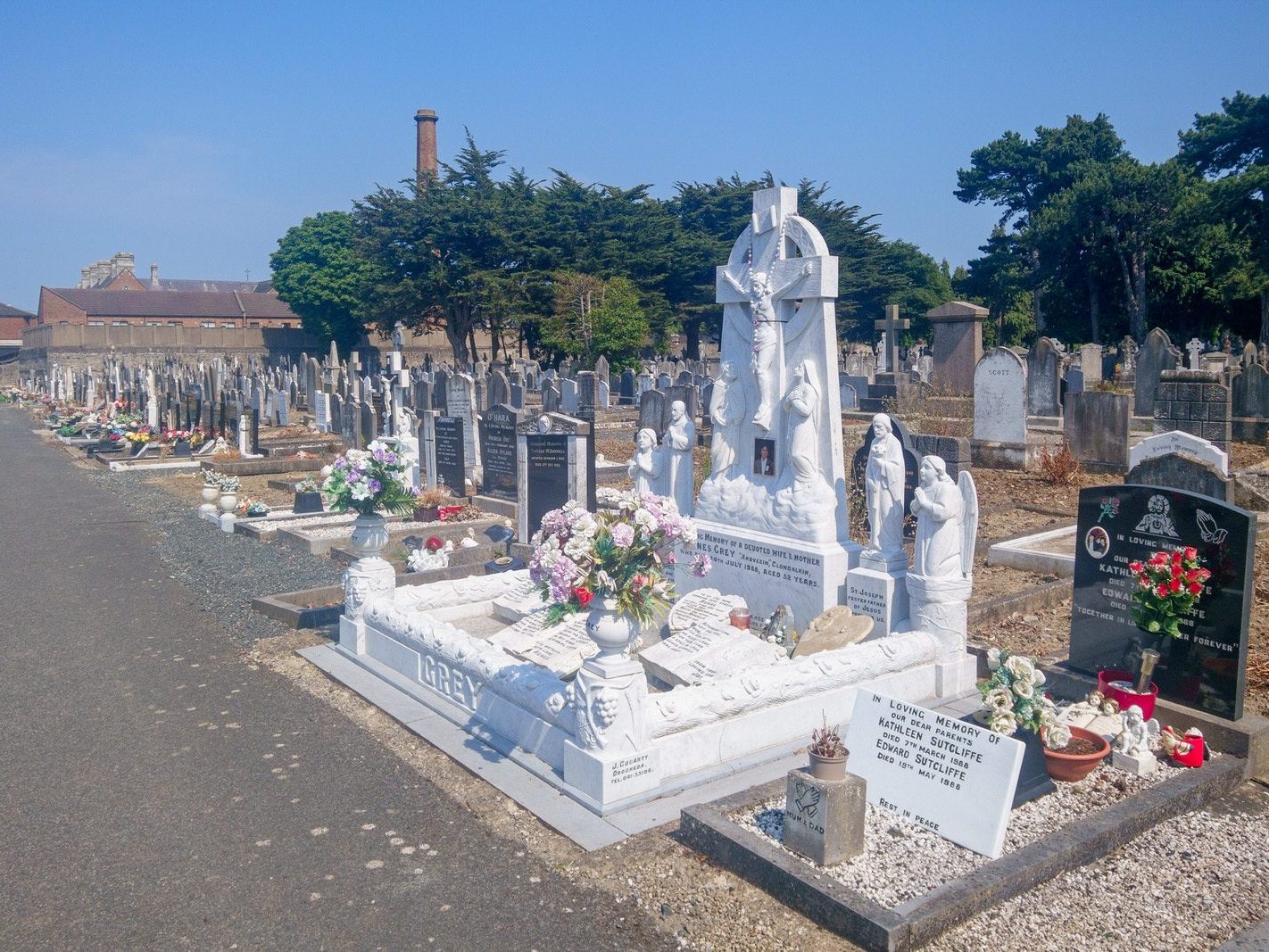 A QUICK OVERVIEW OF AN OLD VICTORIAN CEMETERY [MOUNT JEROME IN HAROLD'S CROSS] 029