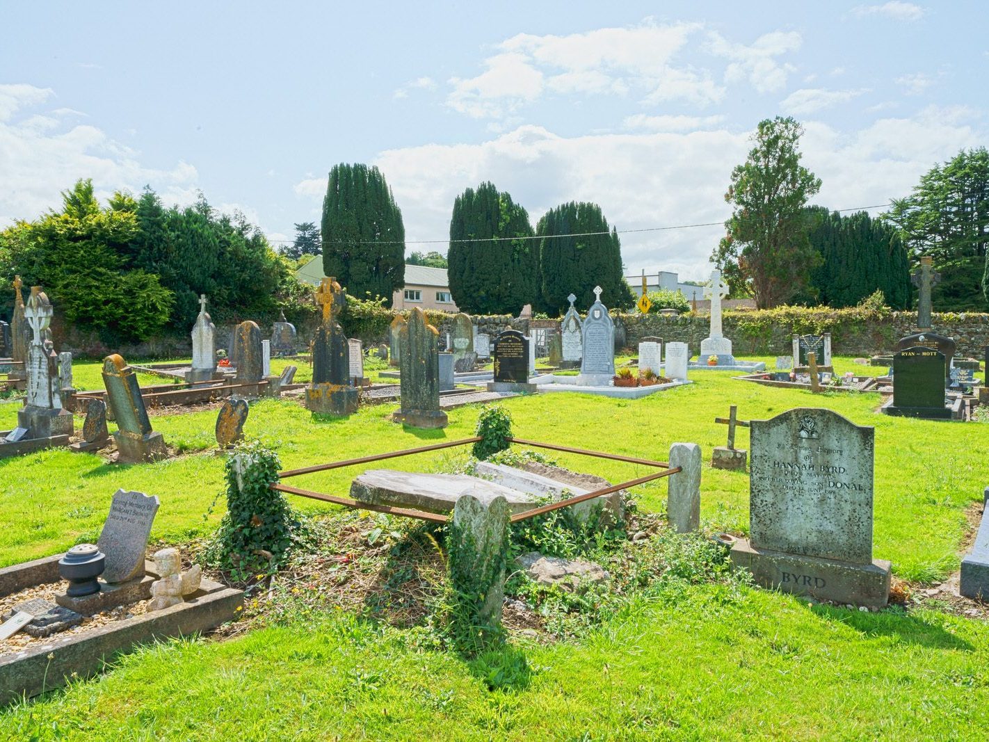 DOUGLAS CEMETERY NOW MANAGED BY CORK CITY COUNCIL [OFTEN REFERRED TO AS DOUGLAS CATHOLIC CEMETERY] 025