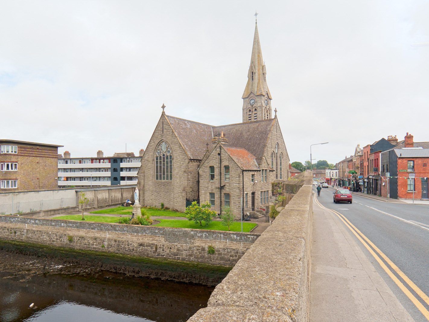 ST PATRICK'S CATHOLIC CHURCH IN RINGSEND [EXTERIOR] 007