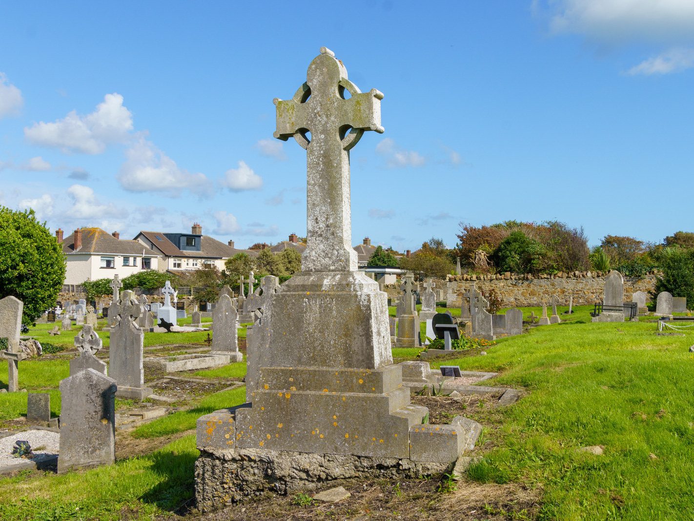 TODAY I MANAGED TO VISIT KILBARRACK CEMETERY [AFTER A NUMBER OF FAILED ATTEMPTS OVER A PERIOD OF TEN YEARS] 001