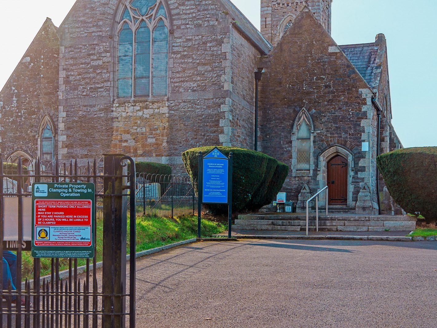 SAINT BRIGID'S CHURCH OF IRELAND CHURCH [CASTLEKNOCK VILLAGE] 004