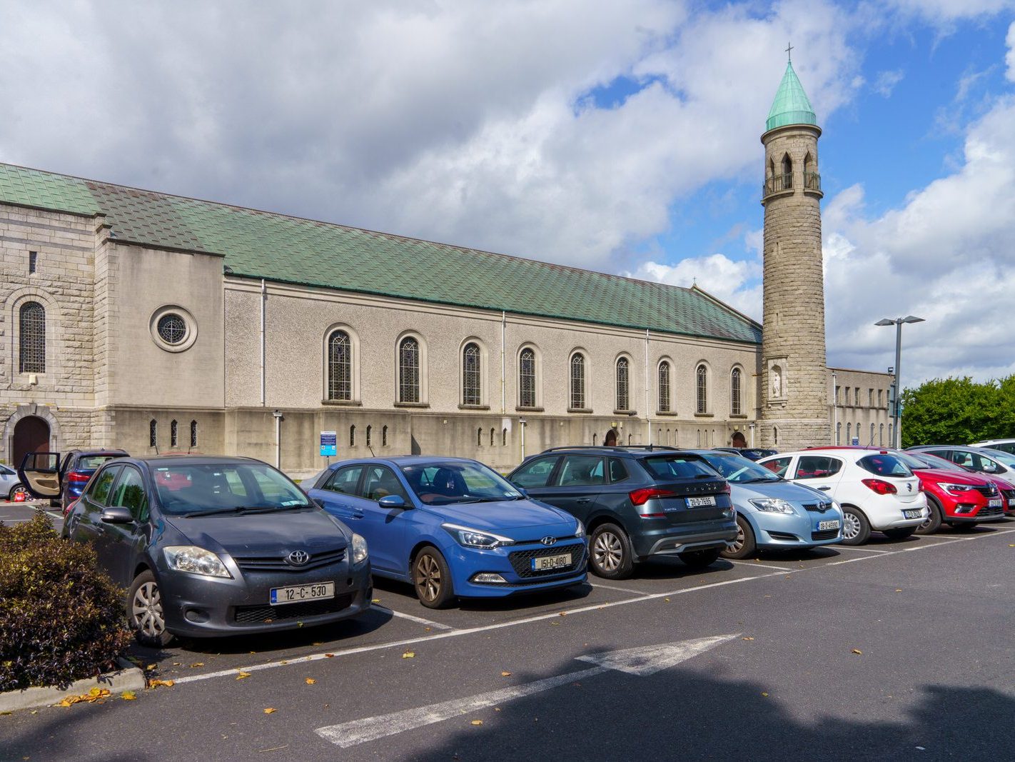 OUR LADY QUEEN OF PEACE [MERRION ROAD IN DUBLIN]-239446-1