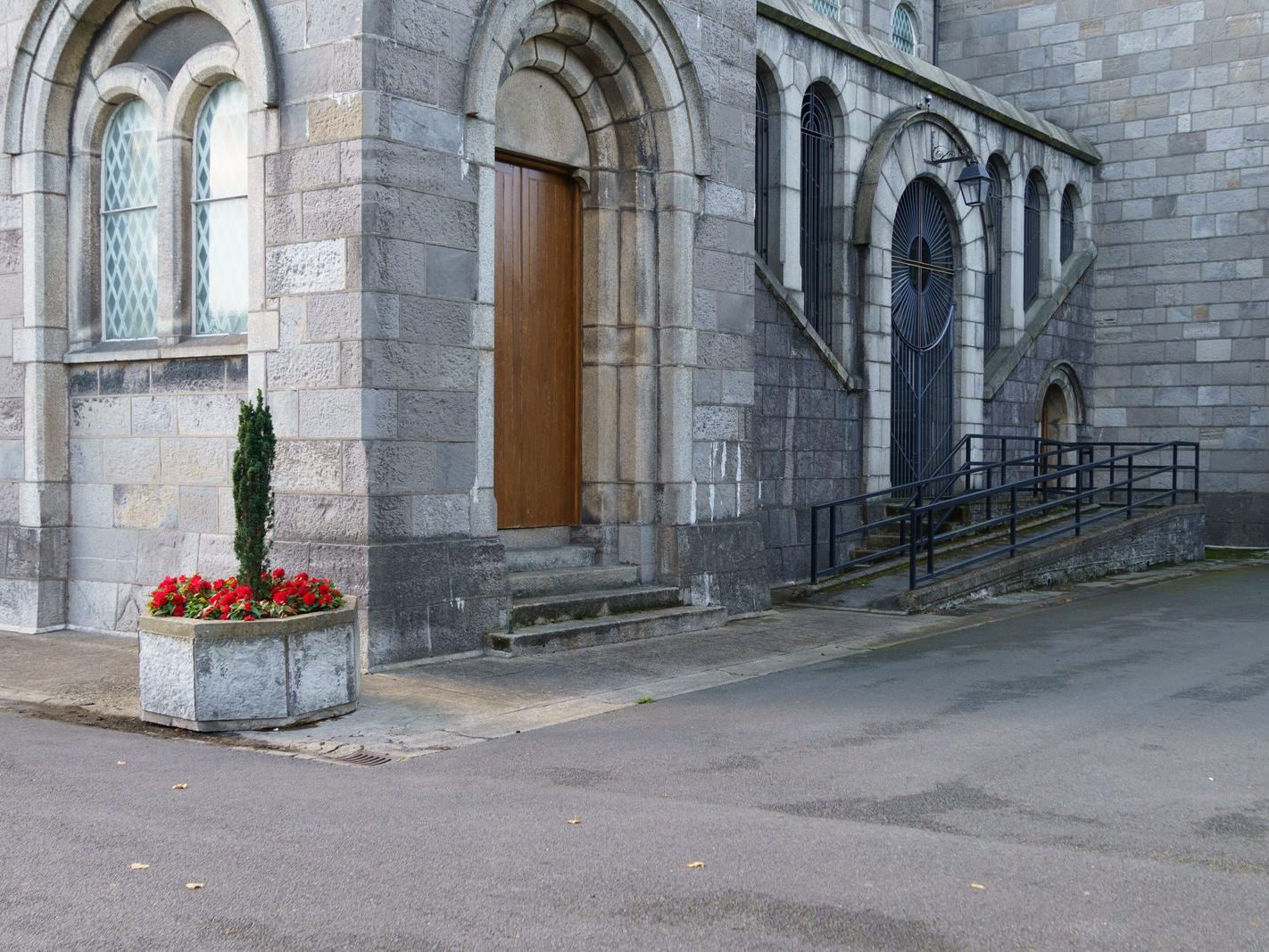 CHURCH OF THE SACRED HEART [NEXT TO ARBOUR HILL PRISON]-243300-1