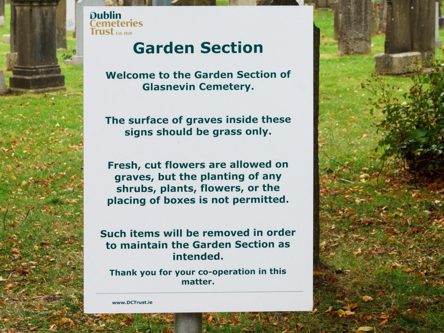 GLASNEVIN CEMETERY OCTOBER 2024 [THE GARDEN SECTION AND NEARBY]-242042-1