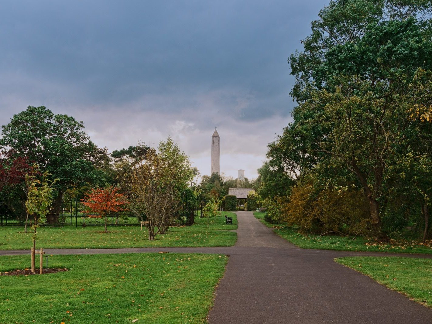 THE O'CONNELL ROUND TOWER IN GLASNEVIN CEMETERY [YOU CAN CLIMB THE 198 STEPS TO THE TOP]-242039-1