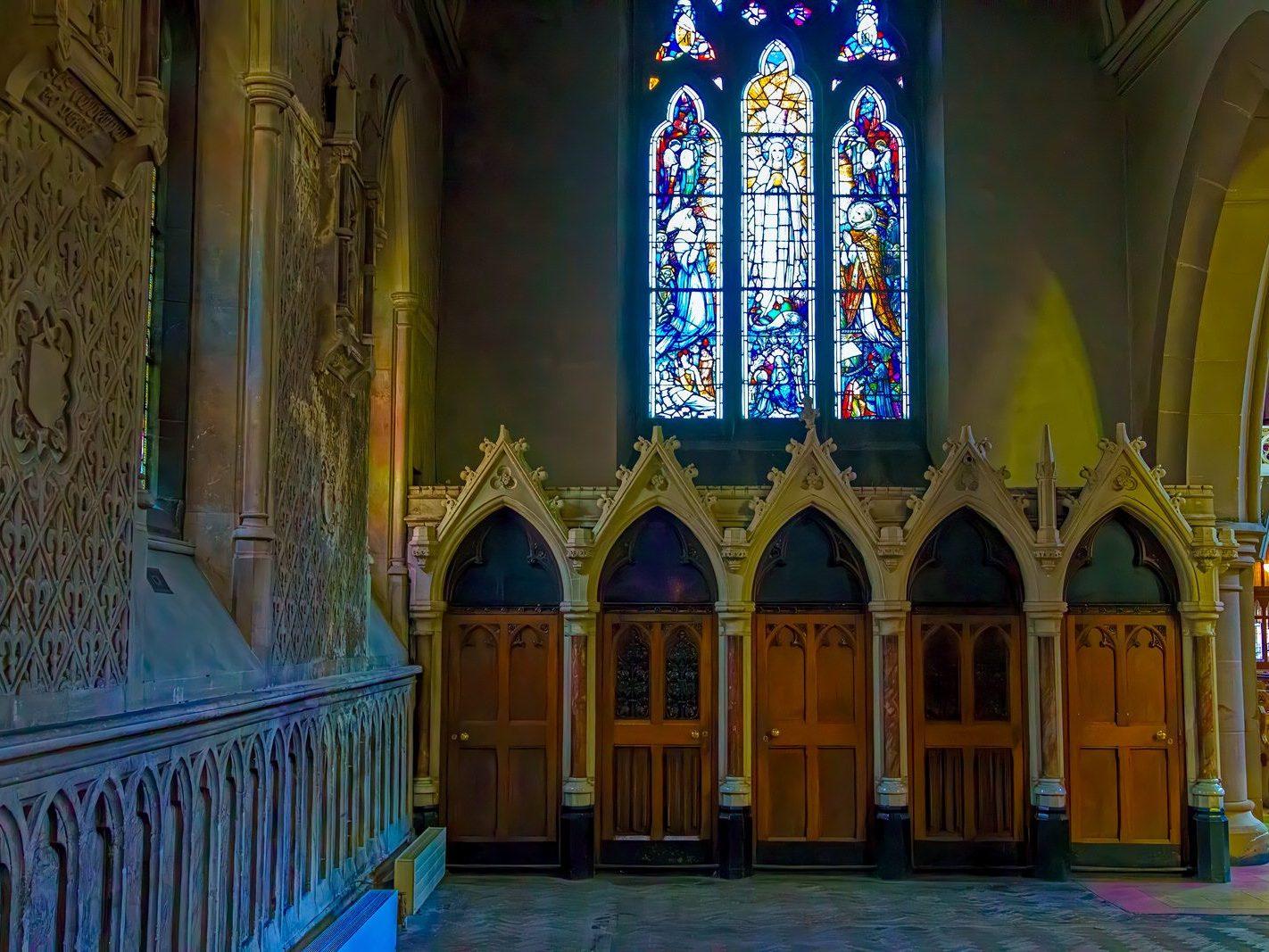 ST PETER'S CHURCH IN PHIBSBOROUGH [HAS A NUMBER OF STUNNING HARRY CLARKE CREATIONS]-244068-1