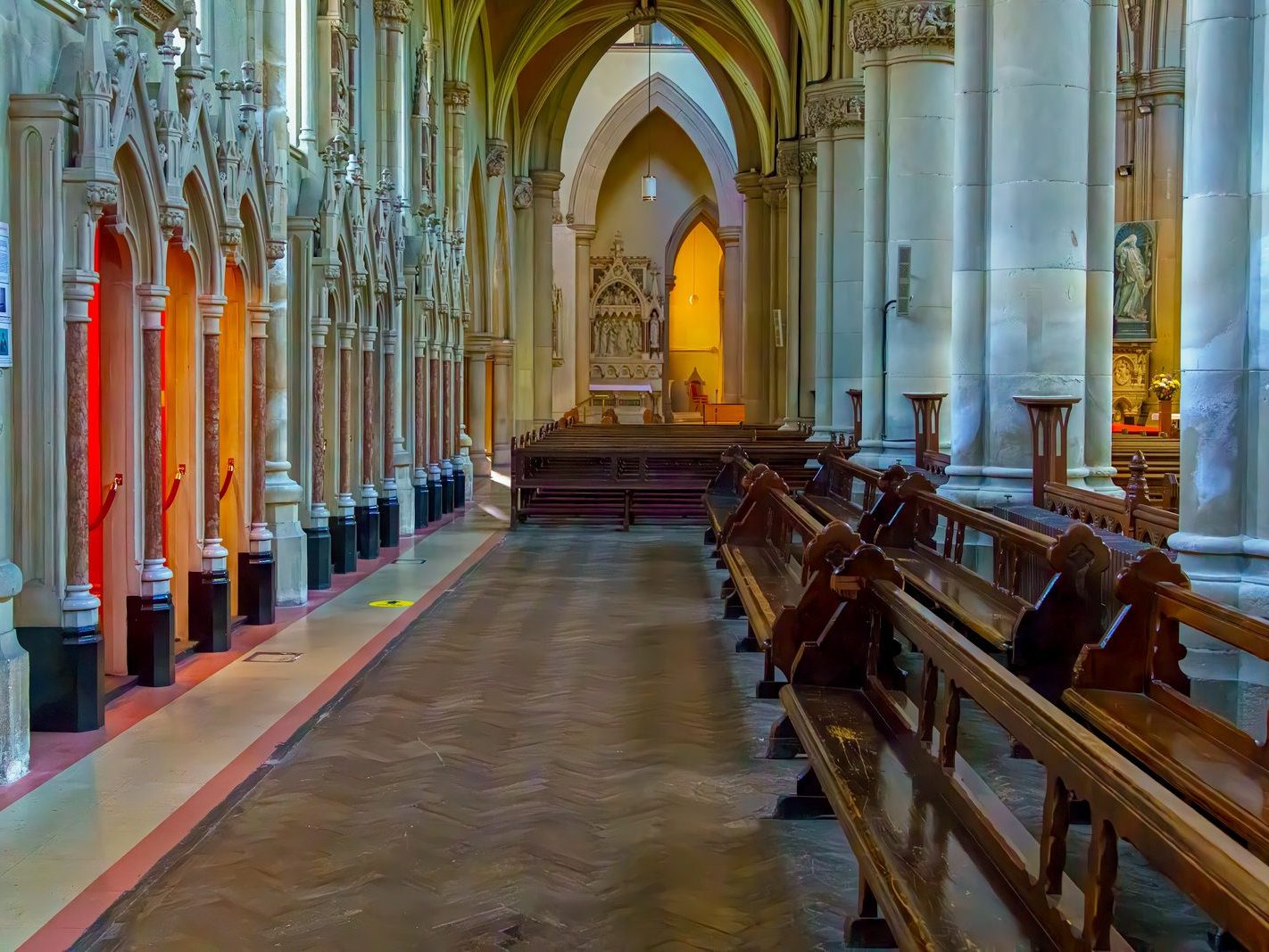 ST PETER'S CHURCH IN PHIBSBOROUGH [HAS A NUMBER OF STUNNING HARRY CLARKE CREATIONS]-244072-1