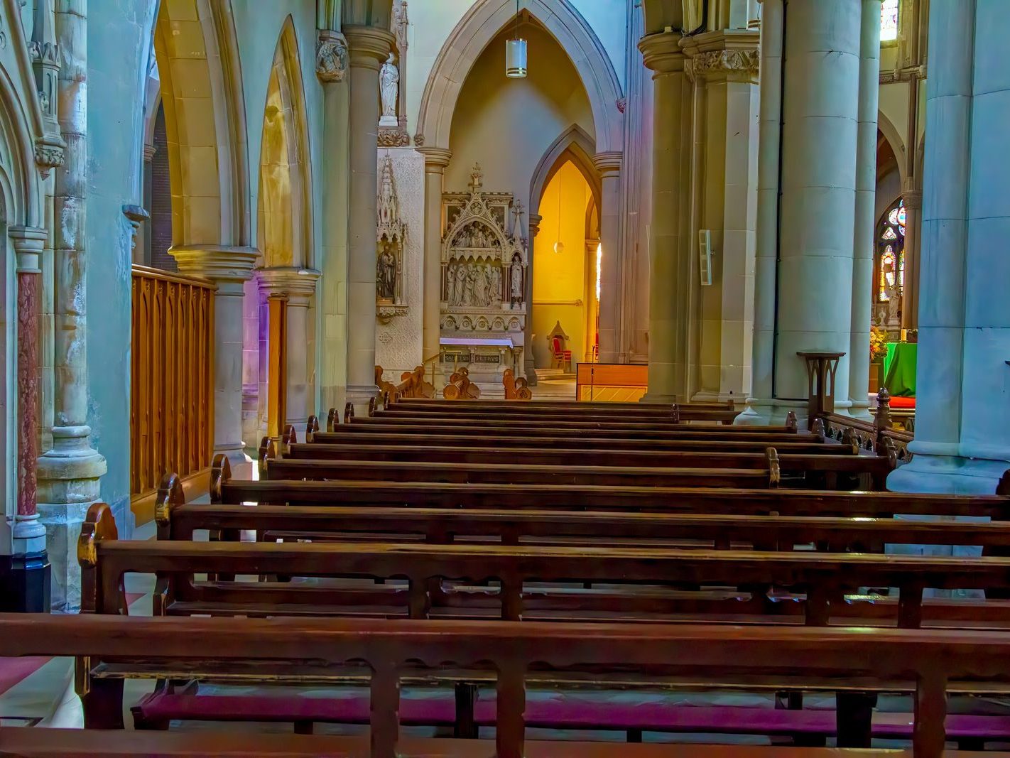 ST PETER'S CHURCH IN PHIBSBOROUGH [HAS A NUMBER OF STUNNING HARRY CLARKE CREATIONS]-244074-1