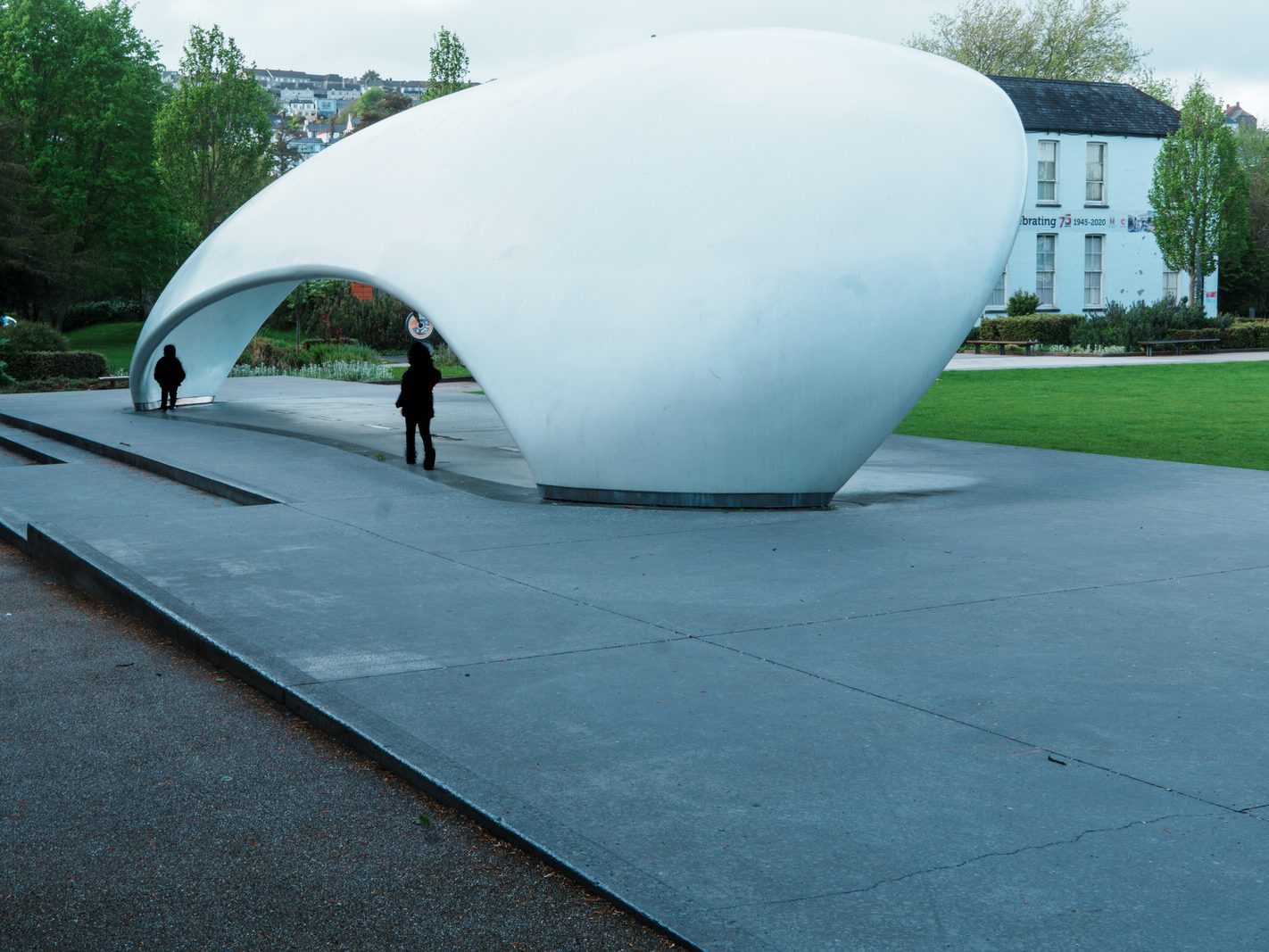 PAVILION OF LIGHT BY DARMODY ARCHITECTURE [BANDSTAND IN MARDYKE GARDENS IN CORK CITY] 006