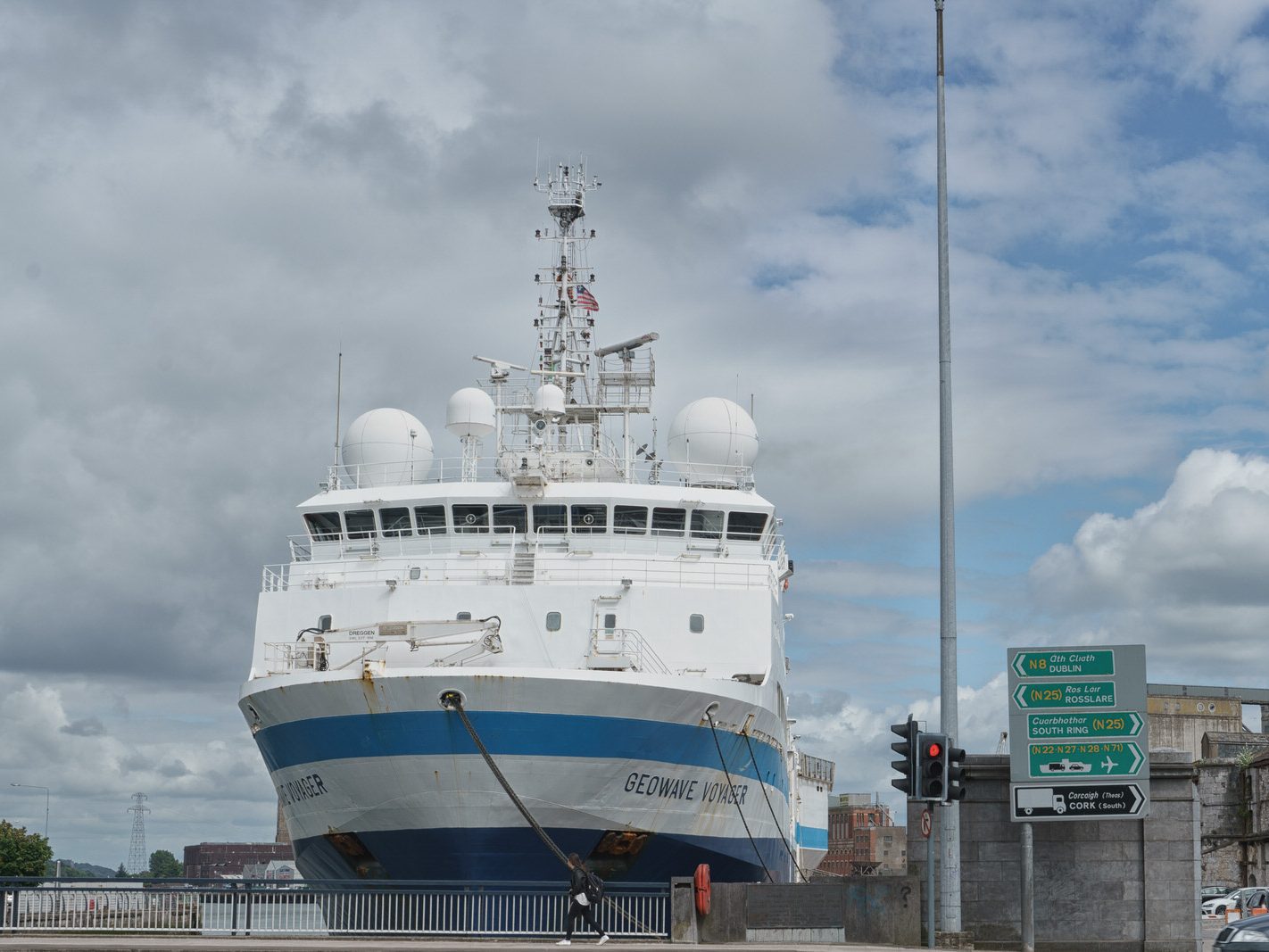 GEOWAVE VOYAGER LATER RENAMED EAGLE EXPLORER IMO 9381299 [AT CUSTOM HOUSE QUAY IN CORK JULY 2016] 015