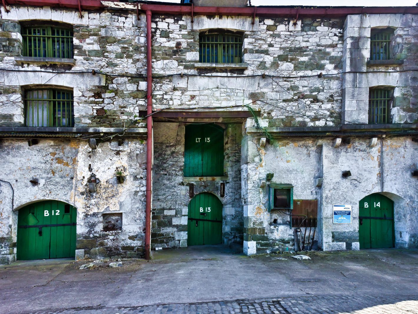 OLD PHOTOGRAPHS OF CUSTOM HOUSE QUAY IN CORK [AS IT WAS IN MAY 2011] 015