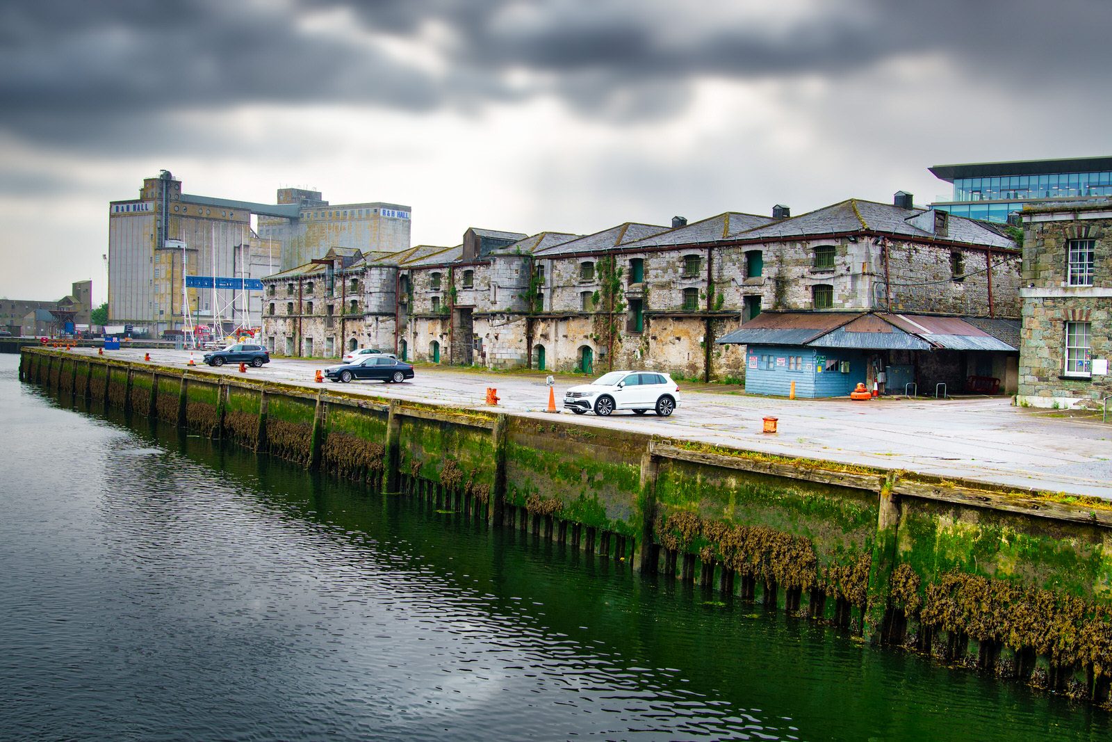 CUSTOM HOUSE HOUSE QUAY [I PHOTOGRAPHED THE AREA AND NEARBY IN JULY 2022] 023