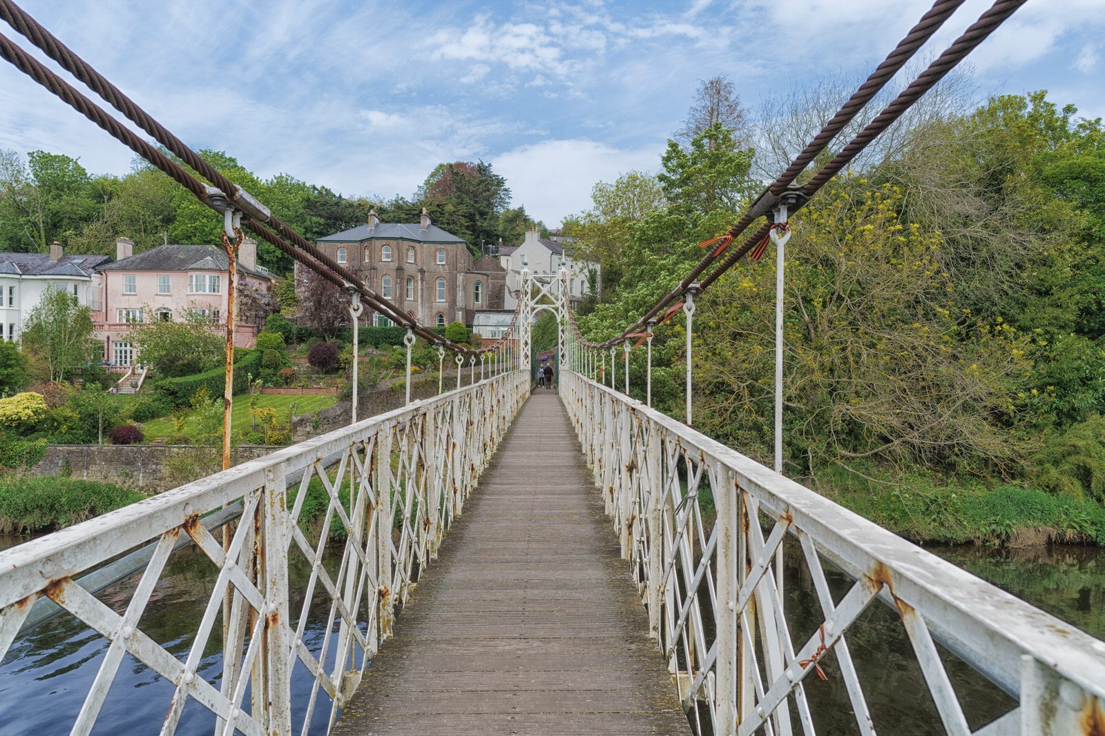 PHOTOGRAPHED IN MAY 2019 NOT LONG BEFORE IT WAS REPAIRED AND RESTORED [DALY'S BRIDGE BUT LOCALLY IT IS THE SHAKEY BRIDGE]-224586-1