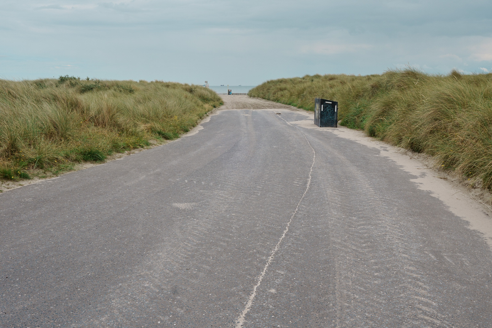 THE CAUSEWAY ROAD [FROM JAMES LARKIN ROAD TO NORTH BULL ISLAND] 003