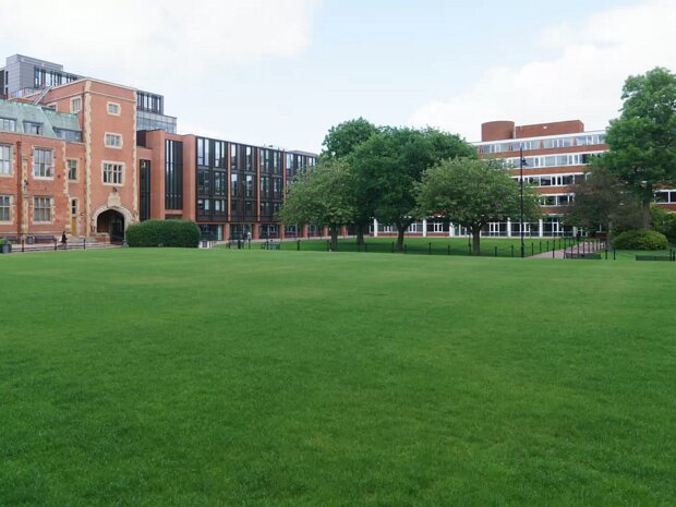 QUEENS UNIVERSITY