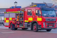 FIRE ENGINE ERZ 9062 VOLVO FM-330 SRT SRP [ROMEO TANGO 190]-235552-1 ROMEO TANGO 190