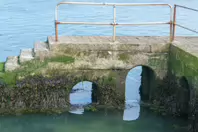 CLONTARF PIER AND SLIPWAY [NEAR THE CLONTARF YACHT CLUB]-244434-1