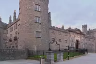 KILKENNY CASTLE [PHOTOGRAPHS PLUS A DETAILED HISTORY]-245380-1