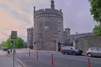 KILKENNY CASTLE [PHOTOGRAPHS PLUS A DETAILED HISTORY]-245387-1