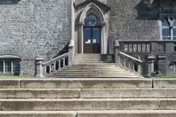 KILKENNY CASTLE [PHOTOGRAPHS PLUS A DETAILED HISTORY]-245404-1