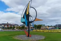 WIND SAIL SCULPTURE BY EAMON O’DOHERTY [ALFIE BYRNE ROAD CLONTARF]-244439-1