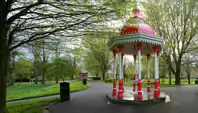 THE RUSSELL MEMORIAL FOUNTAIN [THIS IS A FAVOURITE OF MINE]-244590-1