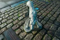 THE FAMINE MEMORIAL AT CUSTOM HOUSE QUAY [CHRISTMAS 2024]-245838-1