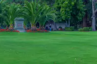 AN EMPTY PLINTH AND ITS STORY [LOCATED IN THE PEOPLE'S FLOWER GARDEN]-243511-1