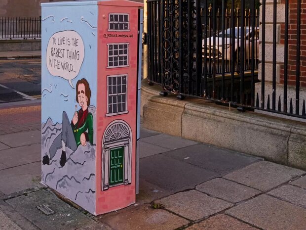 ALL FORMS OF STREET ART