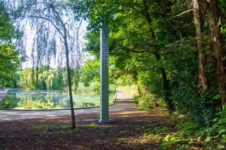 BUSHY A SCULPTURE BY CORBAN WALKER [LOCATED AT THE DUCK POND IN BUSHY PARK]-243828-1