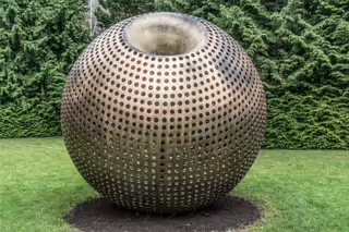 SCULPTURE BY BRIAN KING [ AT FARMLEIGH HOUSE IN PHOENIX PARK DUBLIN]-127242-squashed