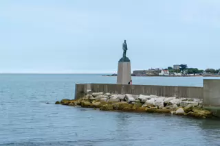 ROGER CASEMENT STATUE [DUN LAOGHAIRE BATHS 23 JULY 2024]-237113-1