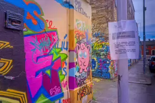 IT IS A CRIMINAL OFFENCE TO GRAFFITI THE WALLS [NO ONE PAID ANY ATTENTION - DID THEY] X-234708-1 IT IS A CRIMINAL OFFENCE TO GRAFFITI THE WALLS