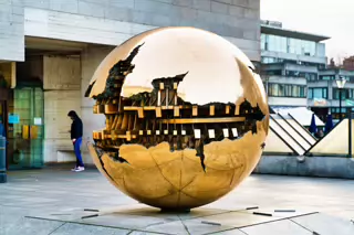 SCULPTURE BY ARNALDO POMODORO [AND THE RENAMING OF THE BERKELEY LIBRARY]-233983-1