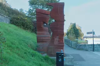 THE WANDERER [A SCULPTURE BY RALF SANDER AT ST DOMINICK'S BRIDGE IN DROGHEDA]-224144-1