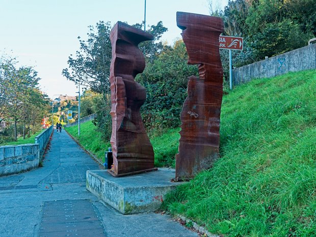 THE WANDERER A SCULPTURE BY RALF SANDER AT ST DOMINICK'S BRIDGE IN DROGHEDA