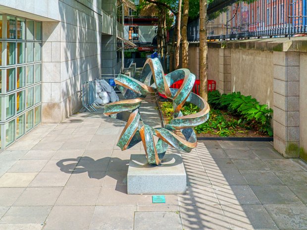 DOUBLE HELIX SCULPTURE BY BRIAN KING