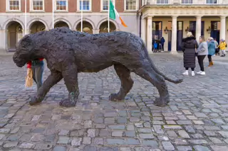 HOW DARE YOU CALL ME KITTY [BRONZE LIONESS BY DAVIDE RIVALTA IN THE UPPER COURTYARD DUBLIN CASTLE]-228106-1