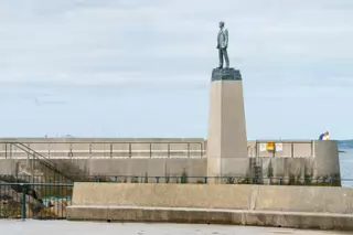 ROGER CASEMENT STATUE [DUN LAOGHAIRE BATHS 23 JULY 2024]-237121-1