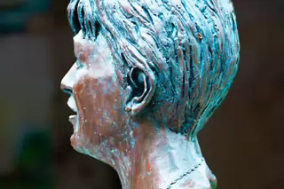 VERONICA GUERIN MEMORIAL [I USE THIS SCULPTURE AT DUBLIN CASTLE AS A REFERENCE]-229866-1