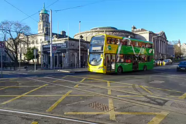 PARNELL STREET [LITTLE CHRISTMAS 2024]-231637-1
