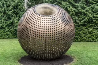 SCULPTURE BY BRIAN KING [ AT FARMLEIGH HOUSE IN PHOENIX PARK DUBLIN]-127242-squashed