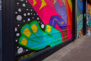 THERE IS STILL SOME STREET ART ON FRANCIS STREET [FRIDAY 19 JULY 2024]-236789-1